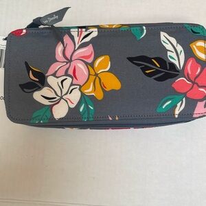 Vera Bradley- travel case